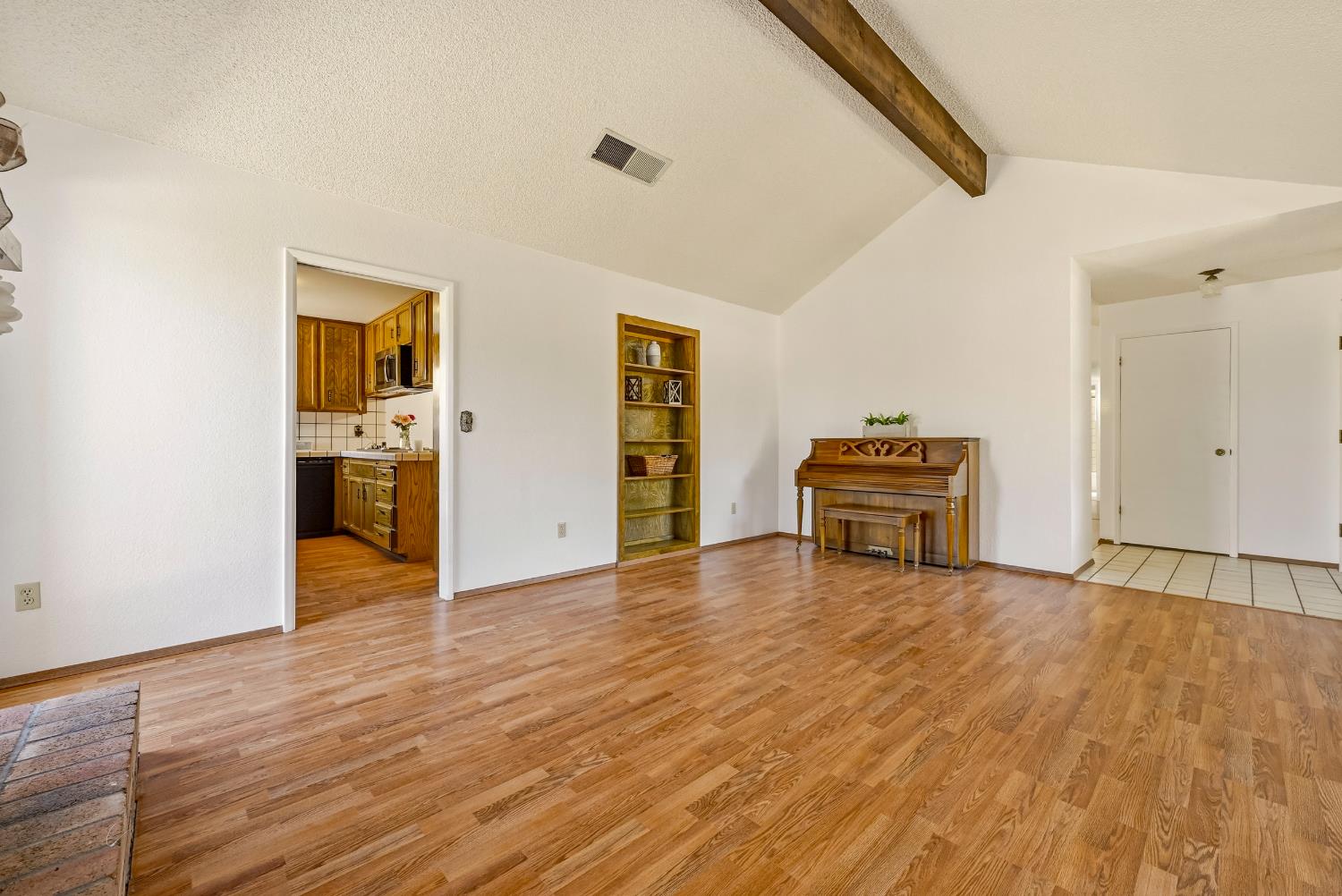 3544 Traveler Ct, Modesto, CA 95355