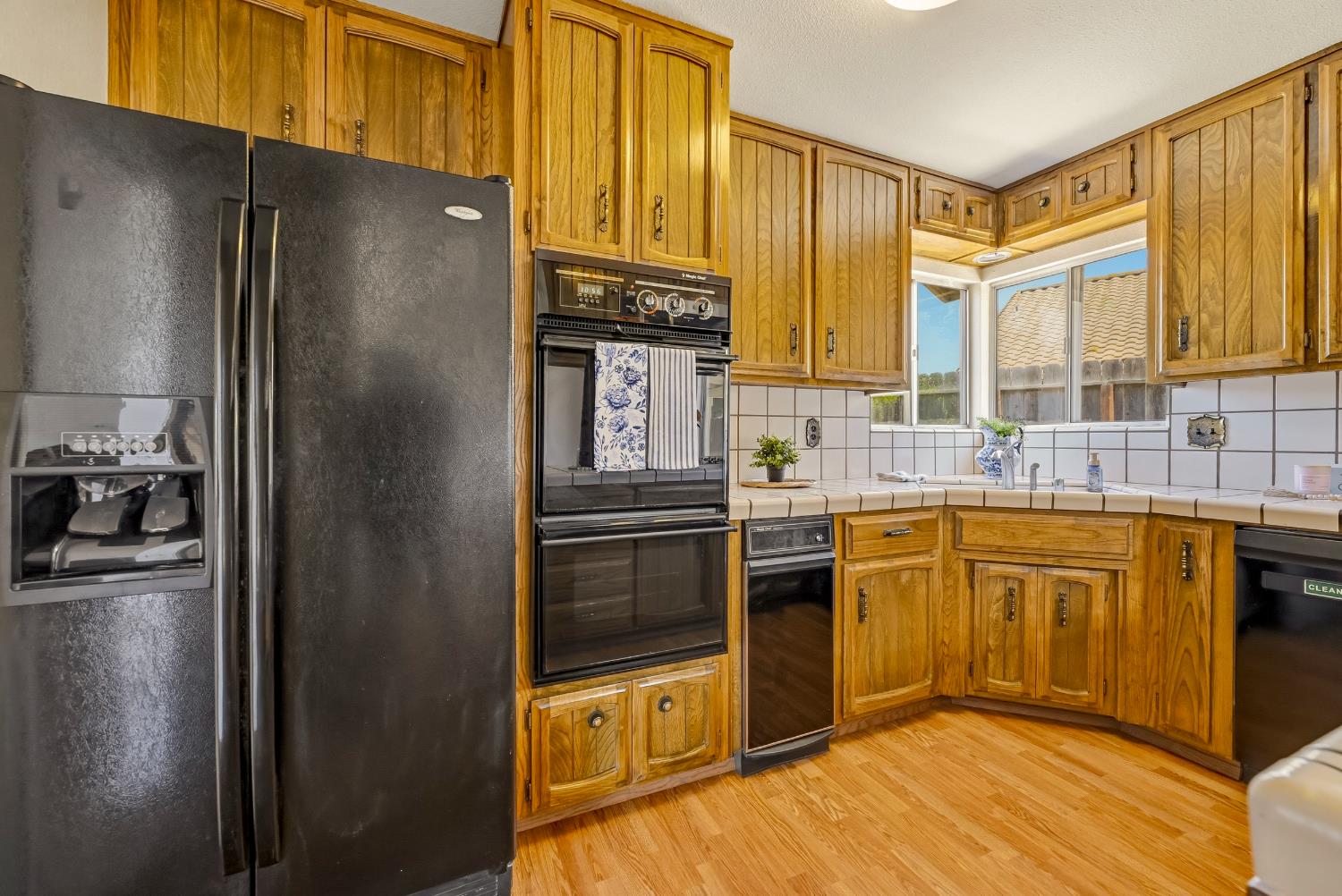 3544 Traveler Ct, Modesto, CA 95355