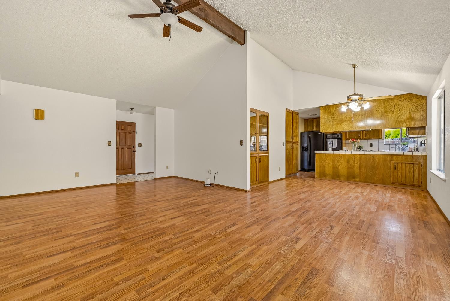 3544 Traveler Ct, Modesto, CA 95355