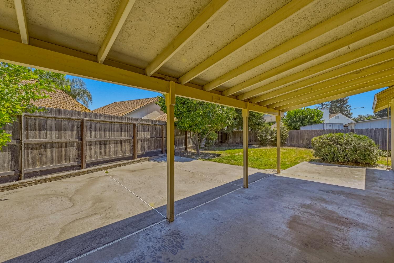 3544 Traveler Ct, Modesto, CA 95355