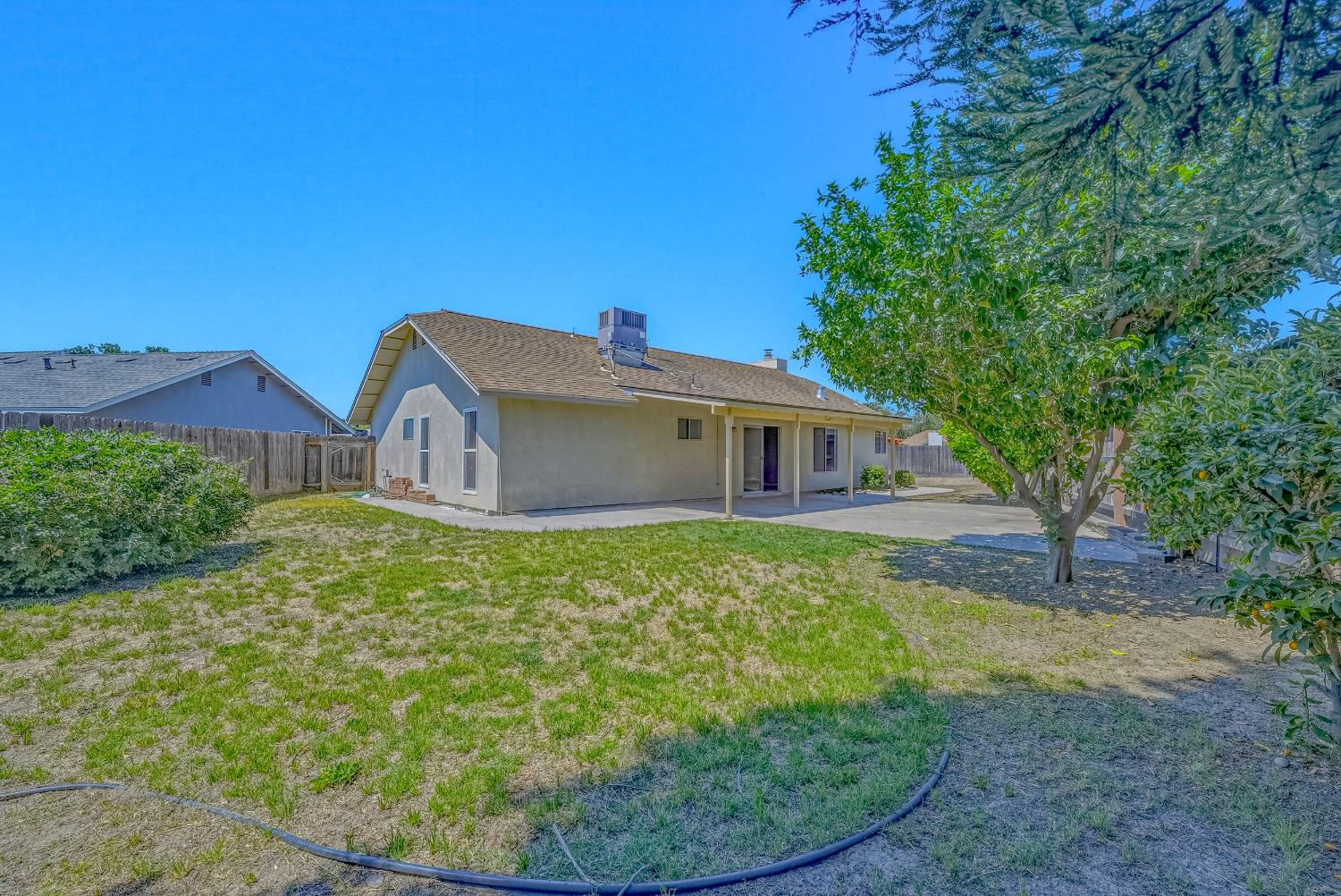 3544 Traveler Ct, Modesto, CA 95355