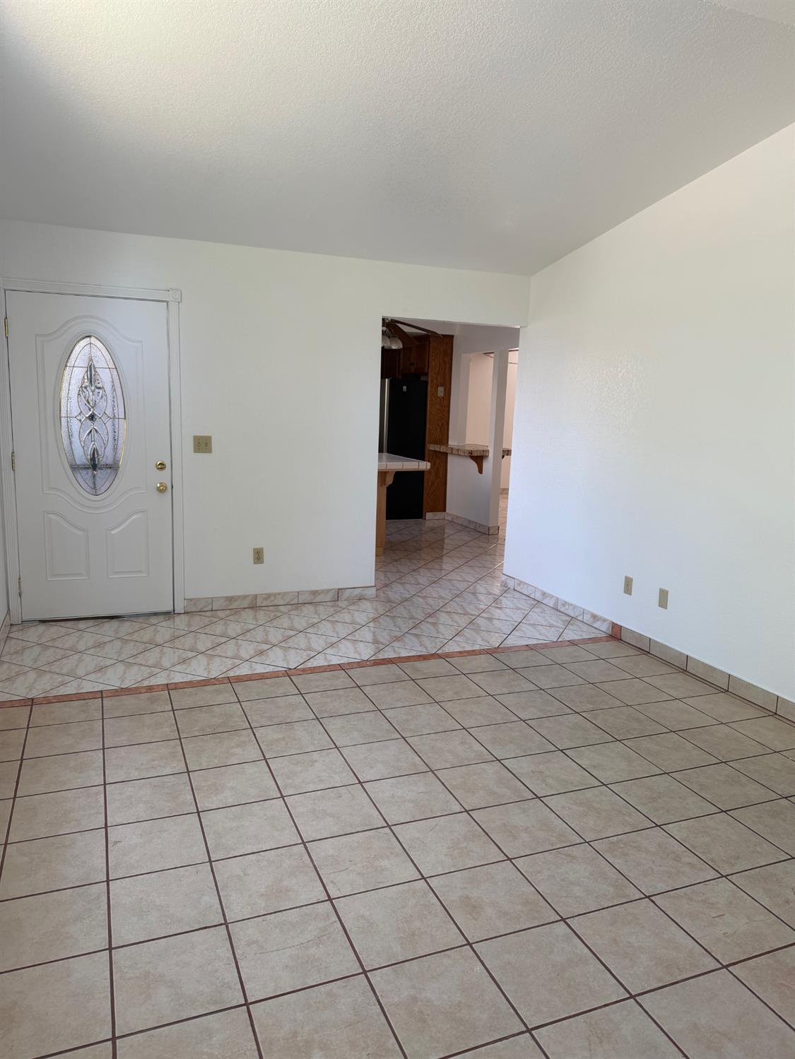 414 Vicki Lynn Ln, Patterson, CA 95363