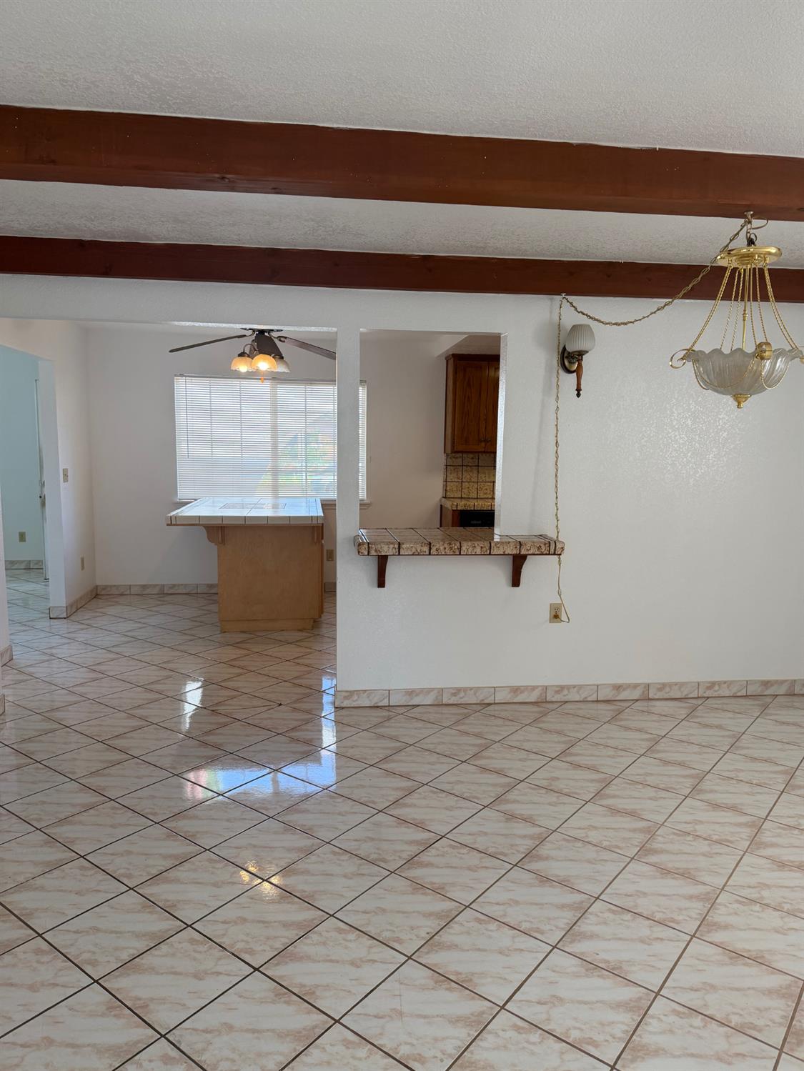 414 Vicki Lynn Ln, Patterson, CA 95363