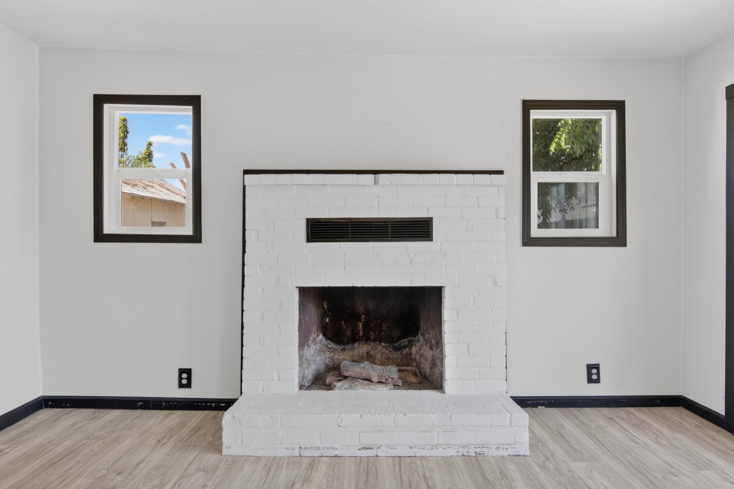 2863 Oleander Ave, Merced, CA 95340