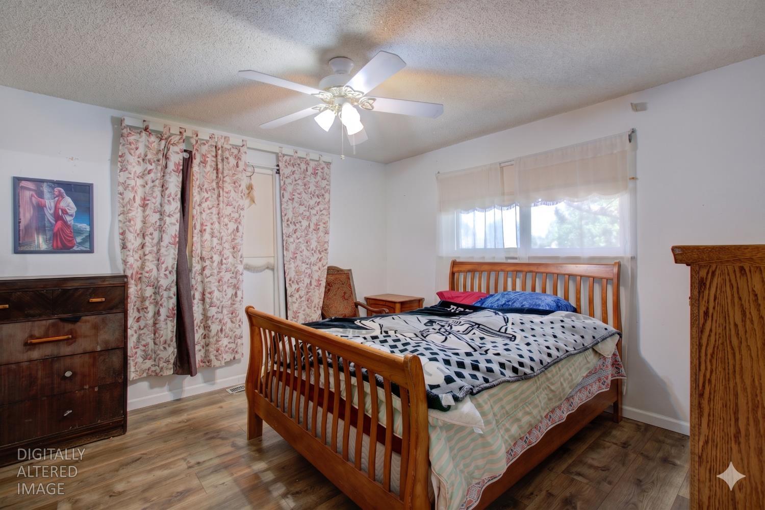 105 Gill Way, Chowchilla, CA 93610