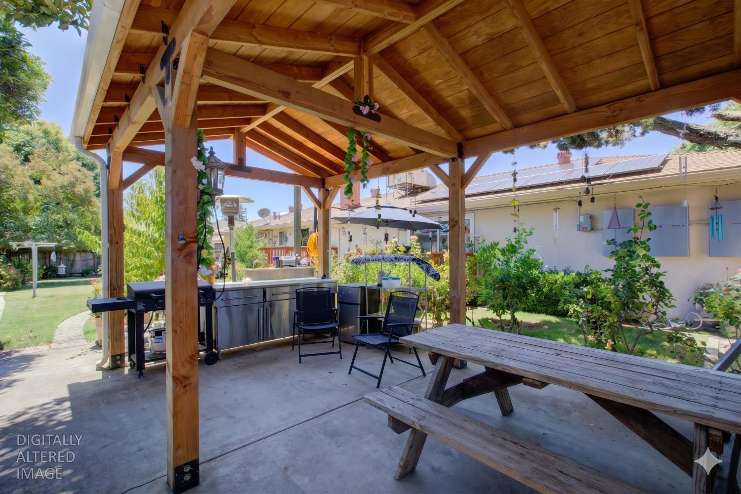 105 Gill Way, Chowchilla, CA 93610