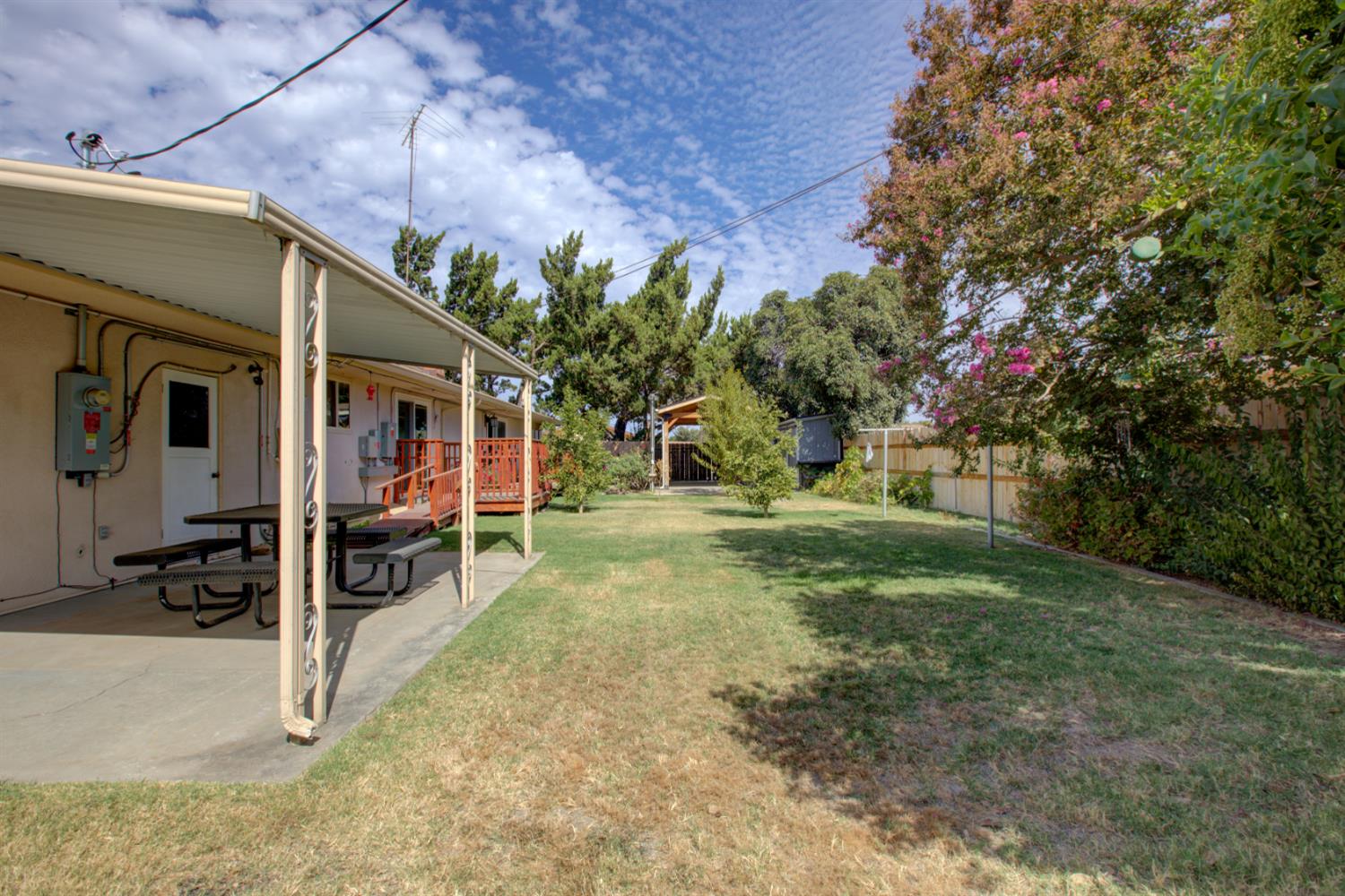 105 Gill Way, Chowchilla, CA 93610