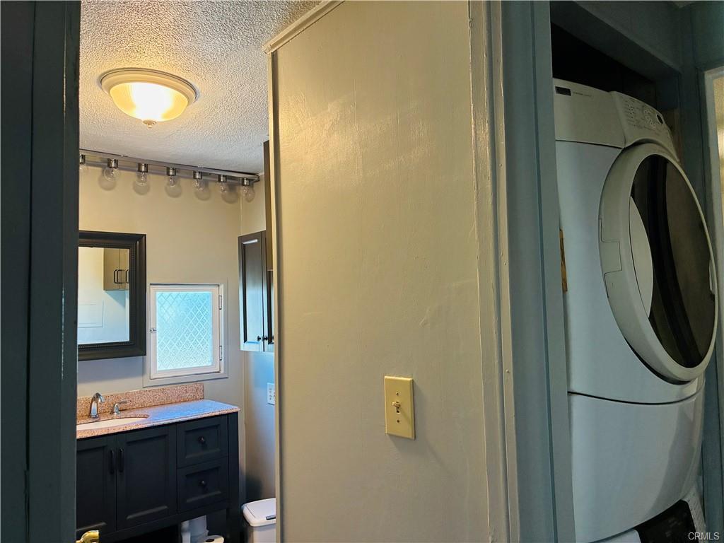 2500 N Hwy 59 #74, Merced, CA 95341