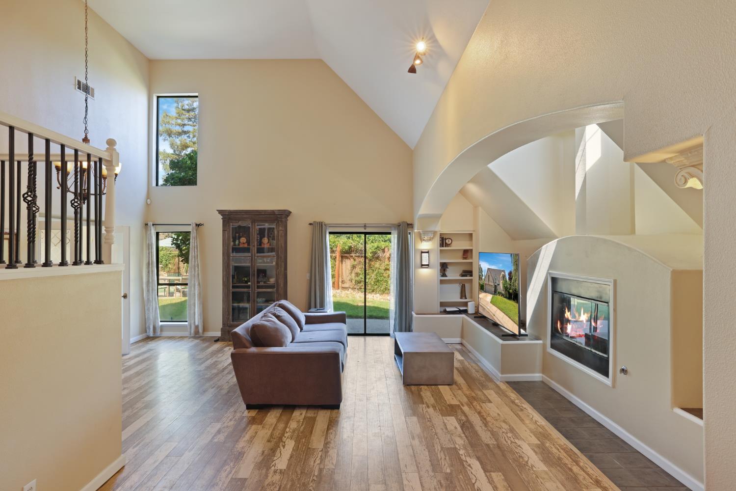 1189 Merganser Pl, Manteca, CA 95337