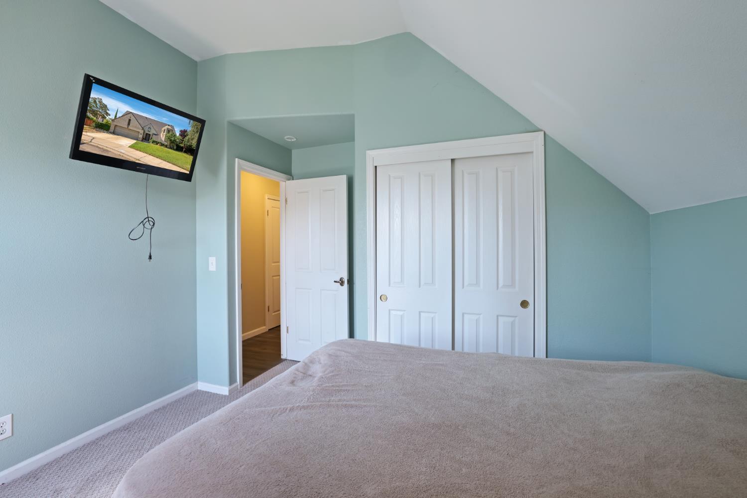 1189 Merganser Pl, Manteca, CA 95337