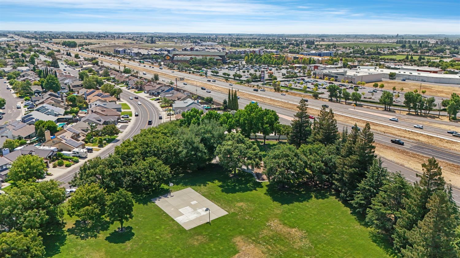 1189 Merganser Pl, Manteca, CA 95337