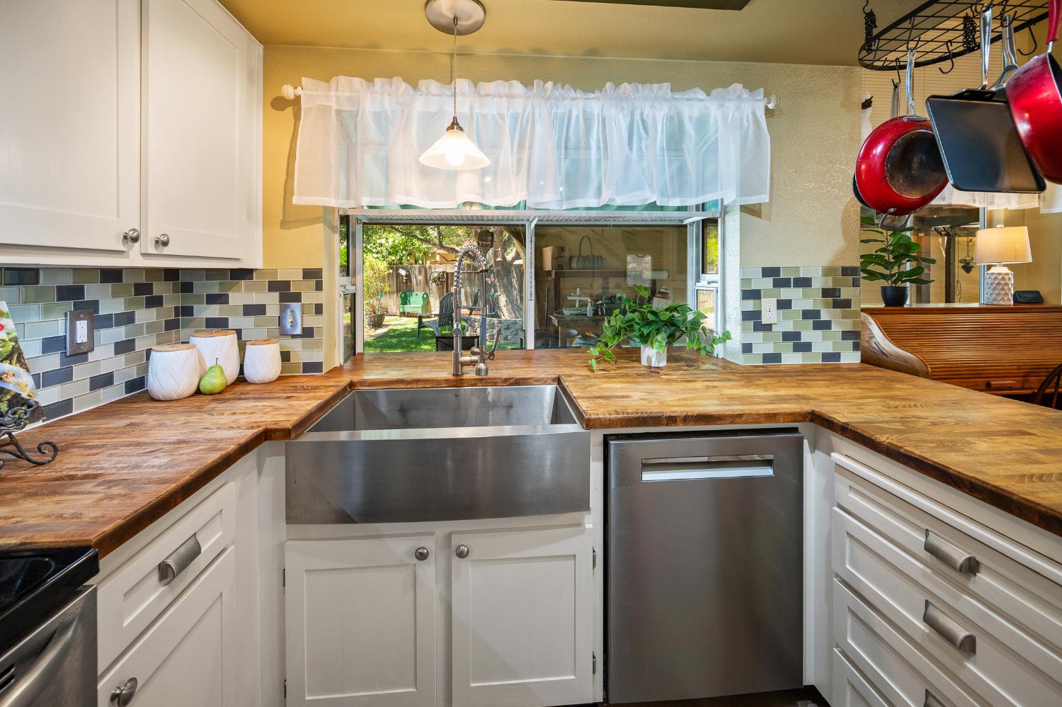 321 High Point Ct, Modesto, CA 95357