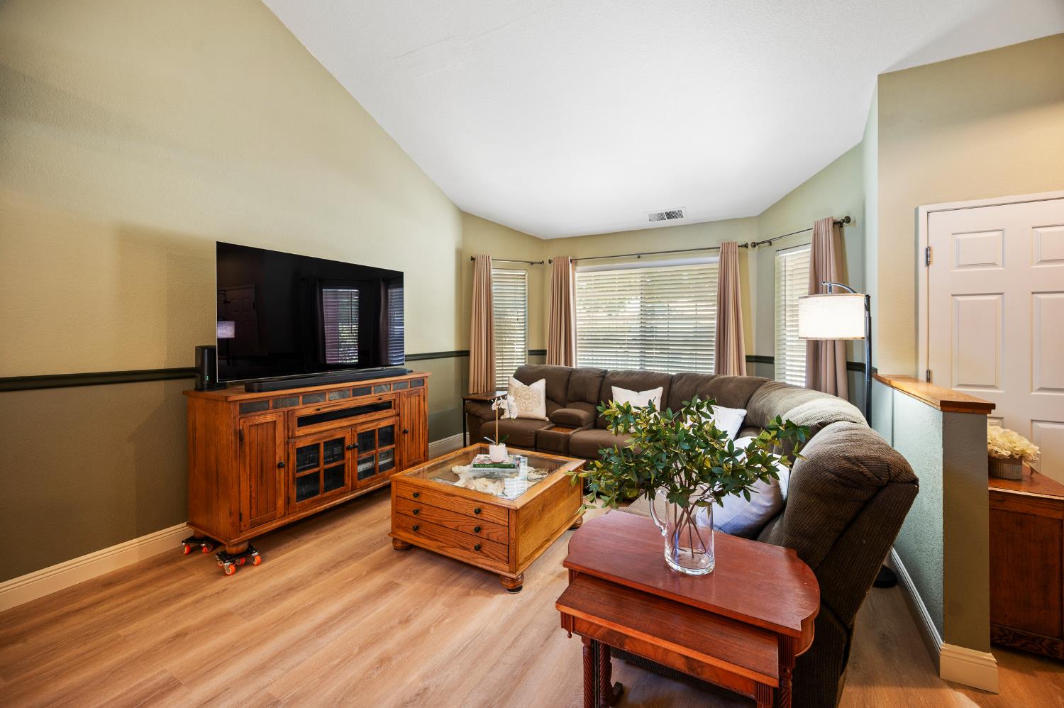 321 High Point Ct, Modesto, CA 95357