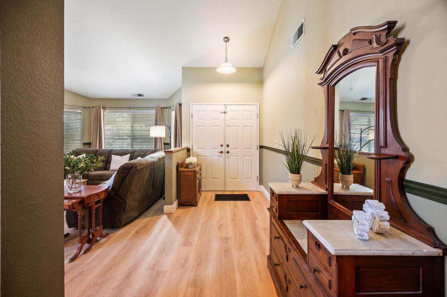321 High Point Ct, Modesto, CA 95357
