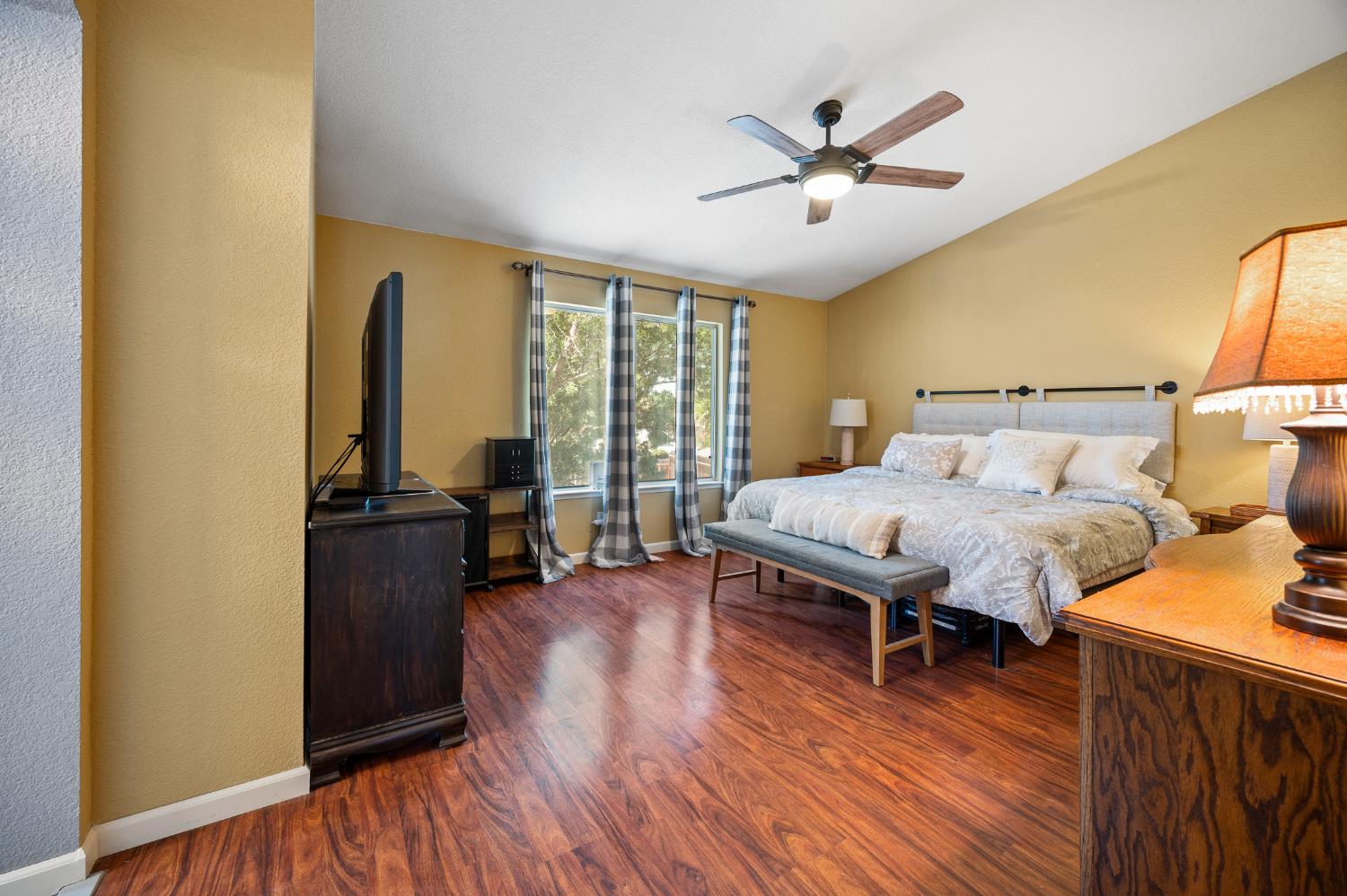 321 High Point Ct, Modesto, CA 95357
