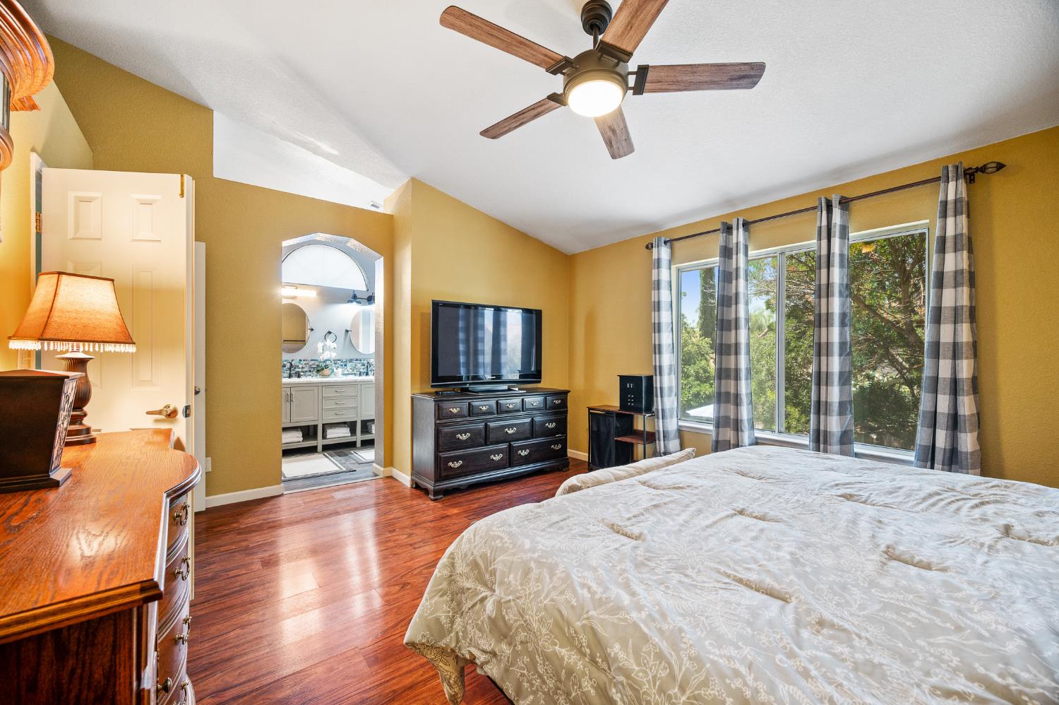 321 High Point Ct, Modesto, CA 95357