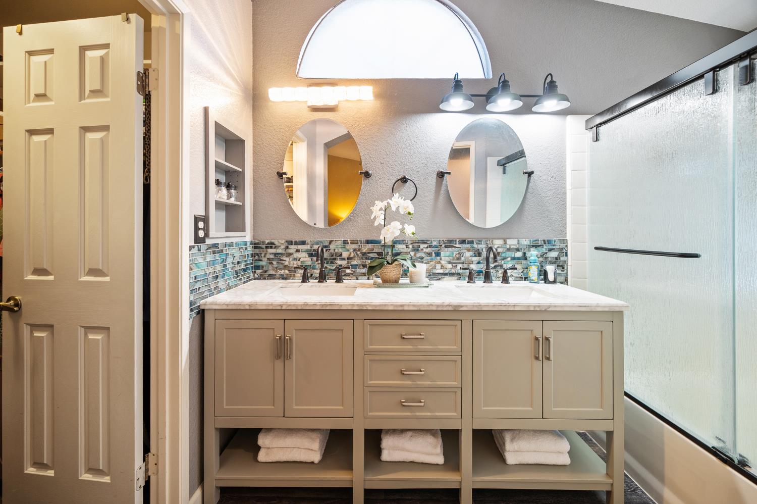 321 High Point Ct, Modesto, CA 95357