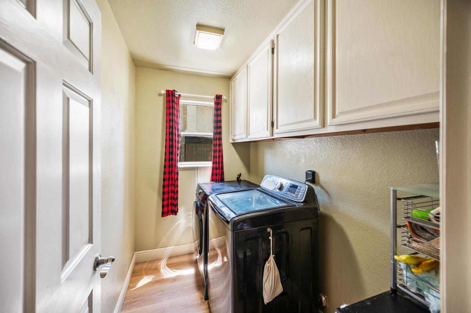 321 High Point Ct, Modesto, CA 95357