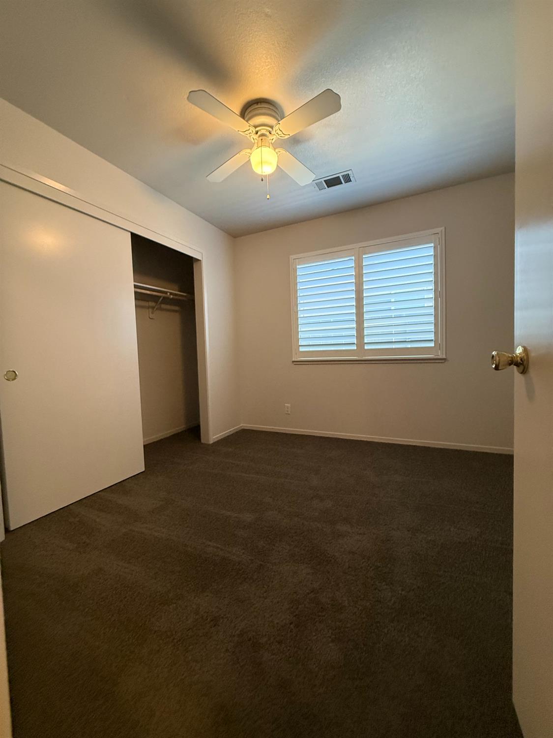 12200 Quicksilver St, Waterford, CA 95386