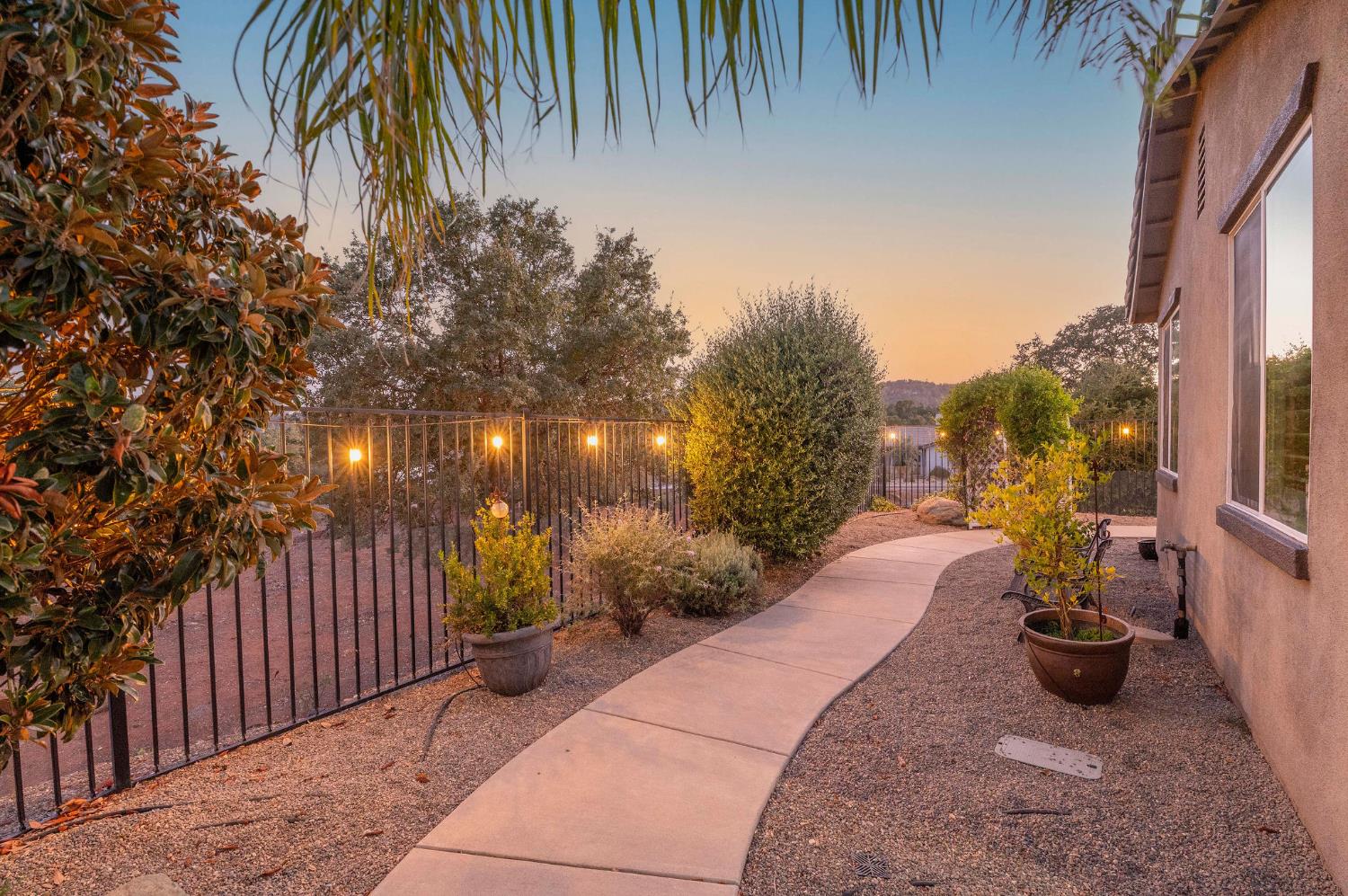 114 Havasu Pl #1, Copperopolis, CA 95228