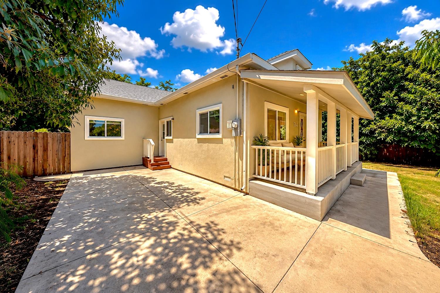 764 River Ave, Oakdale, CA 95361