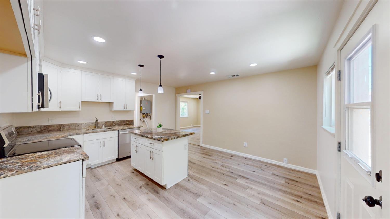 764 River Ave, Oakdale, CA 95361