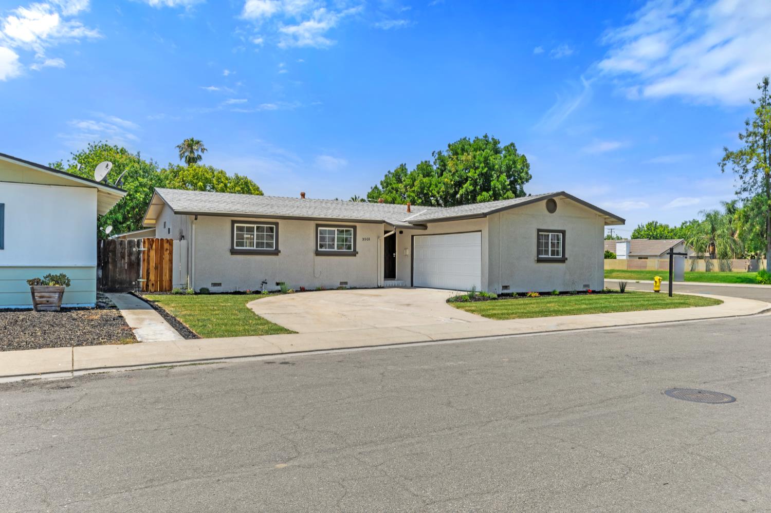 3501 Larisa Ln, Ceres, CA 95307