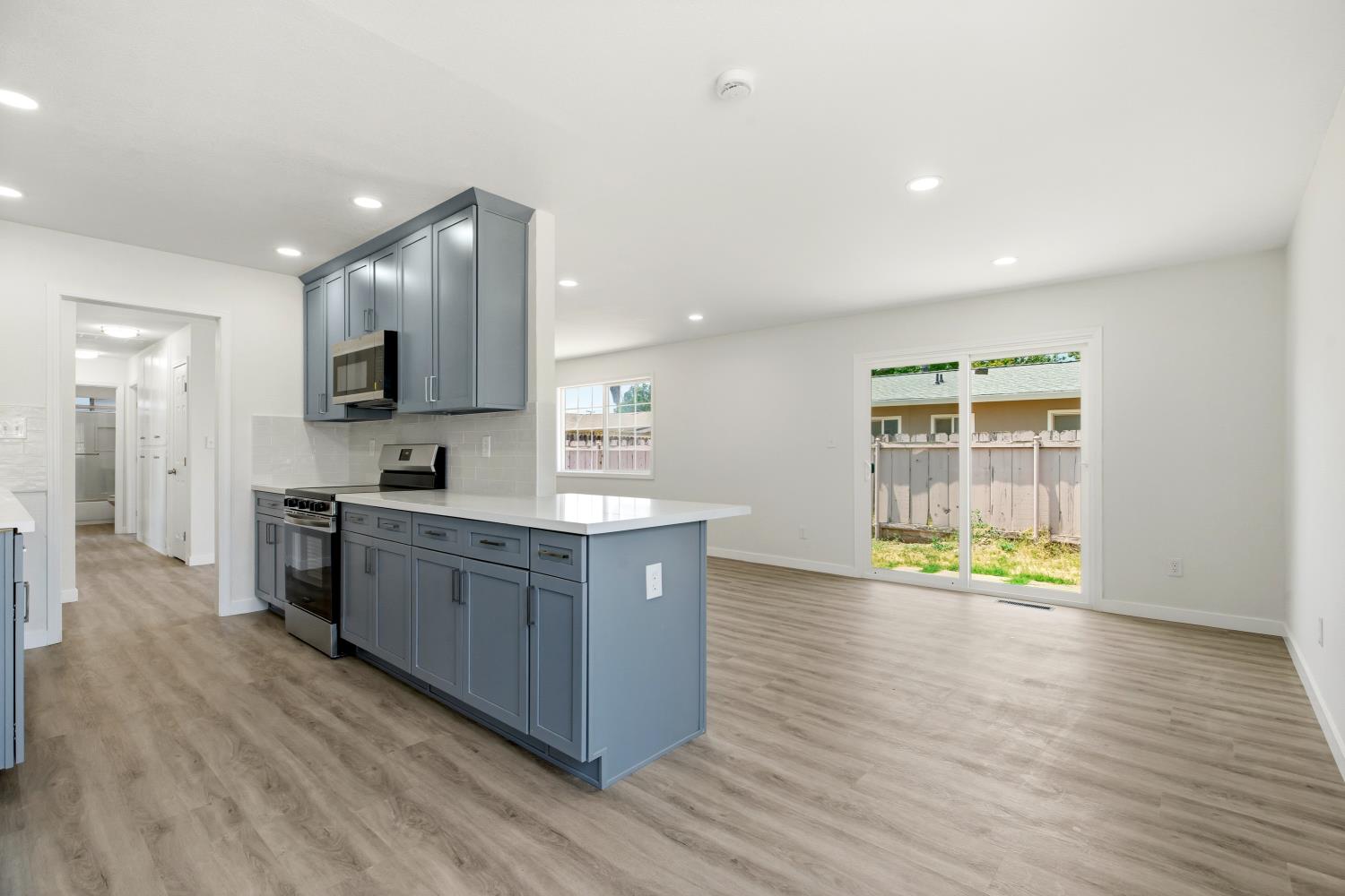 3501 Larisa Ln, Ceres, CA 95307