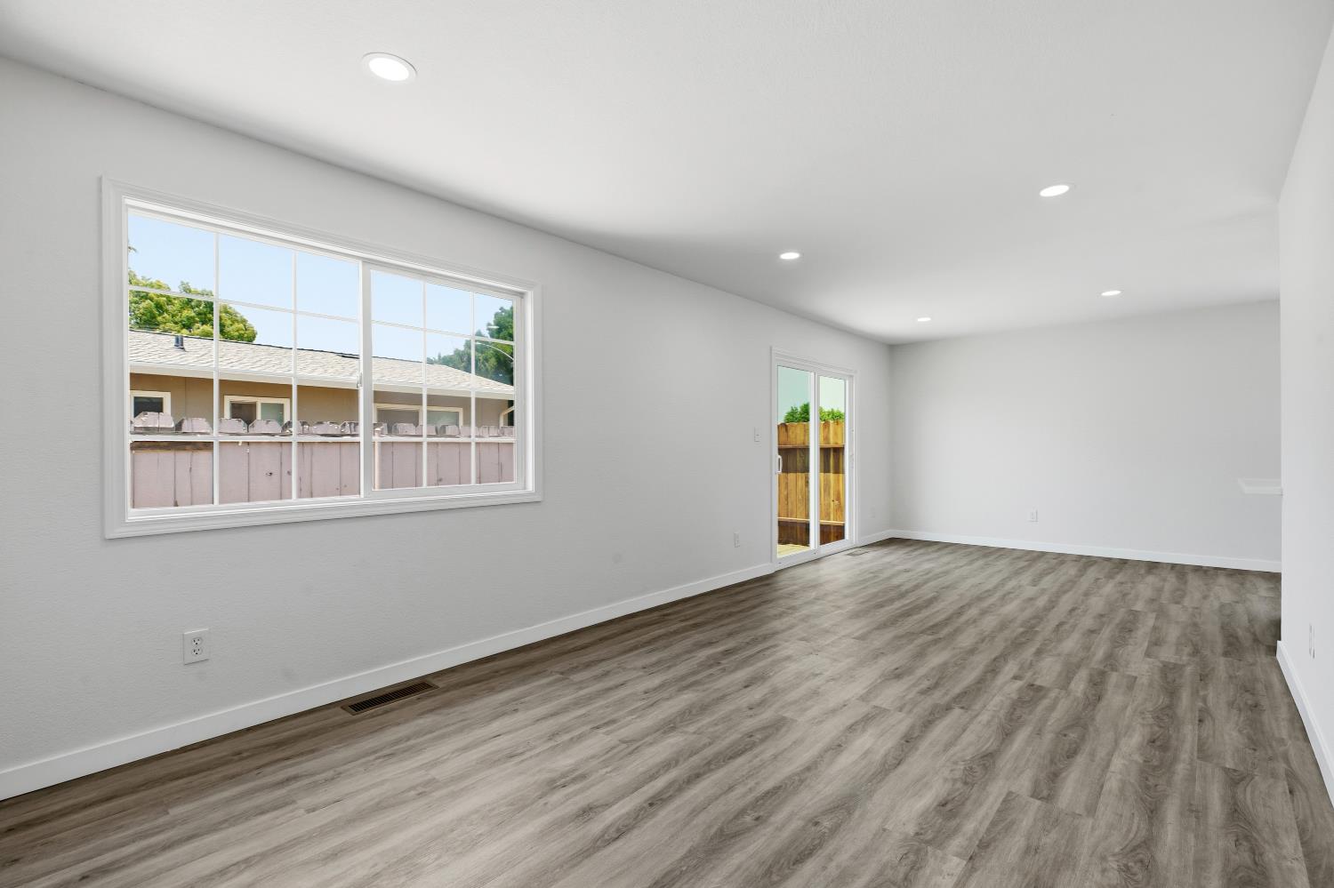 3501 Larisa Ln, Ceres, CA 95307