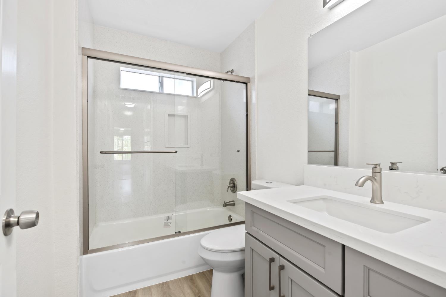 3501 Larisa Ln, Ceres, CA 95307
