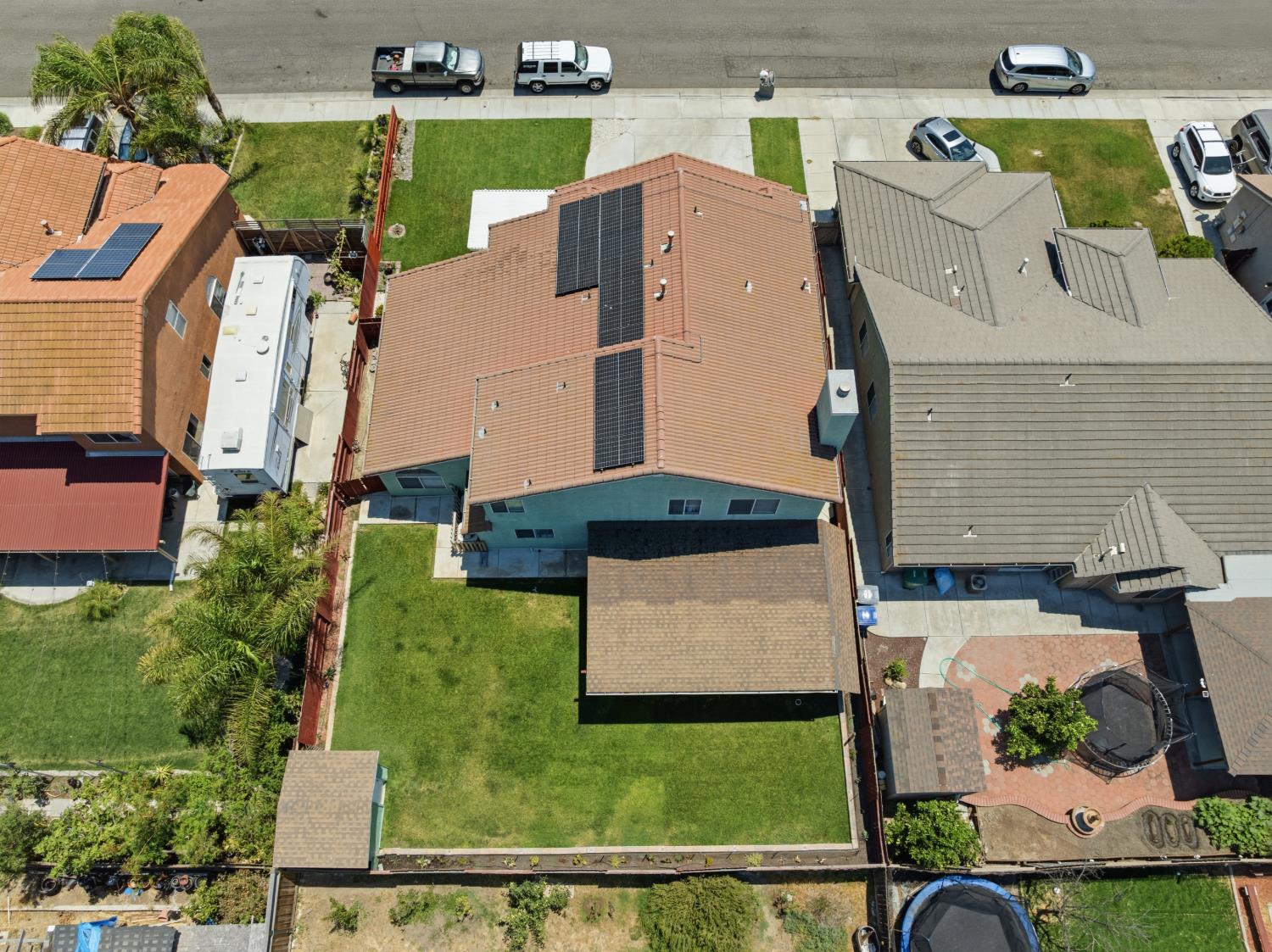 160 Grenache Ct, Los Banos, CA 93635