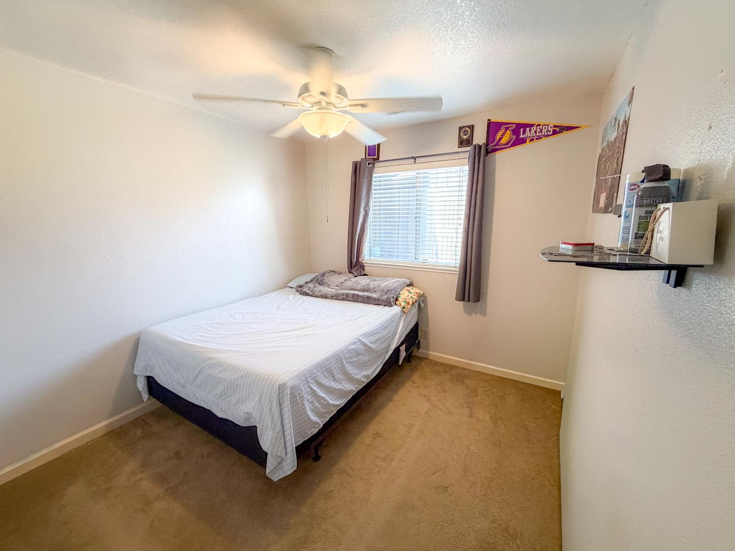 1422 Pinot Dr, Livingston, CA 95334