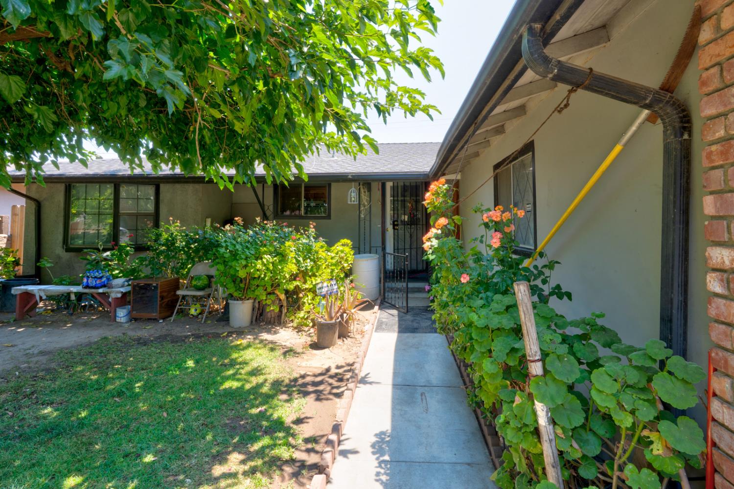 620 Lenore Dr, Modesto, CA 95351