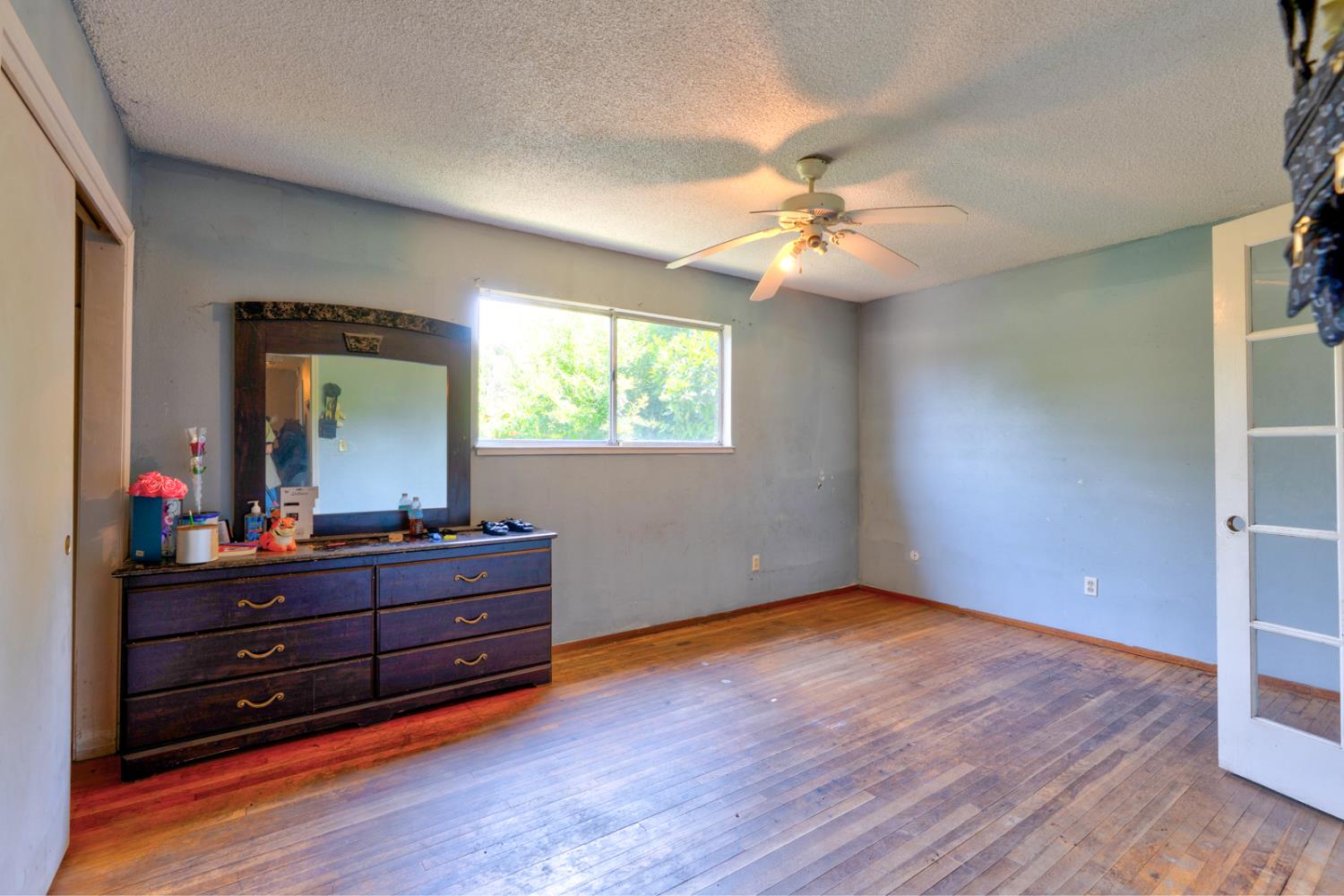 620 Lenore Dr, Modesto, CA 95351