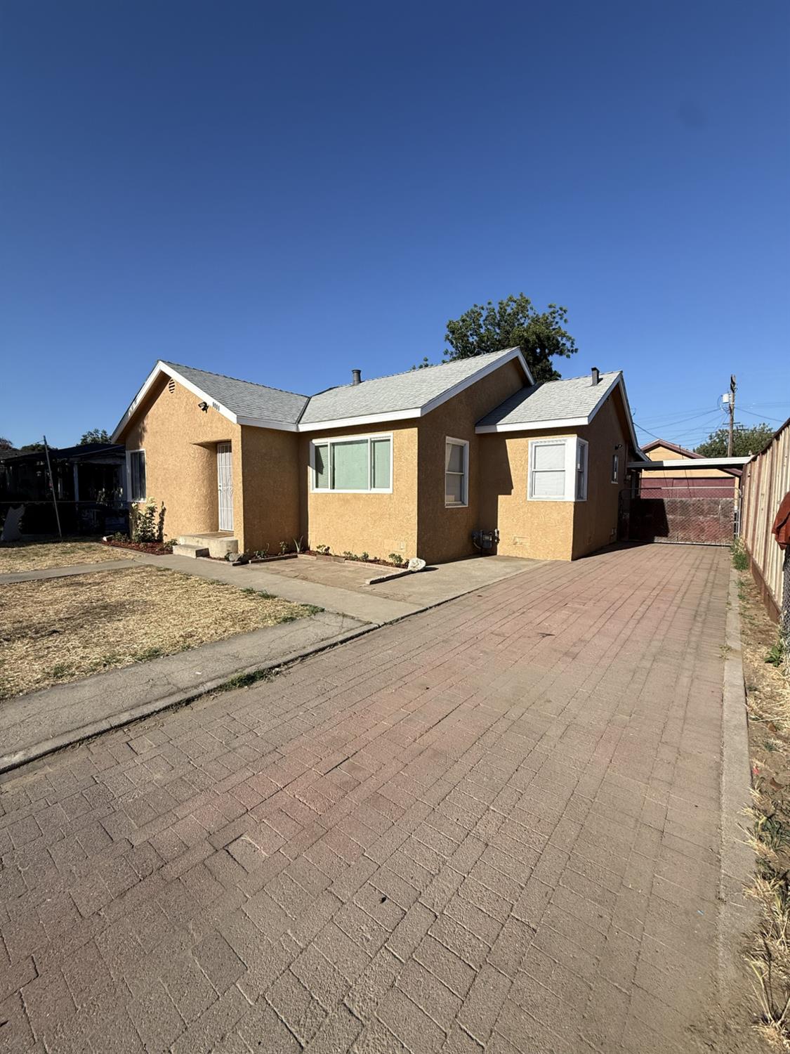 1412 Picardy Dr, Modesto, CA 95351