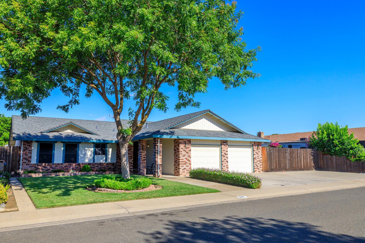 1647 Running, Ceres, CA 95307
