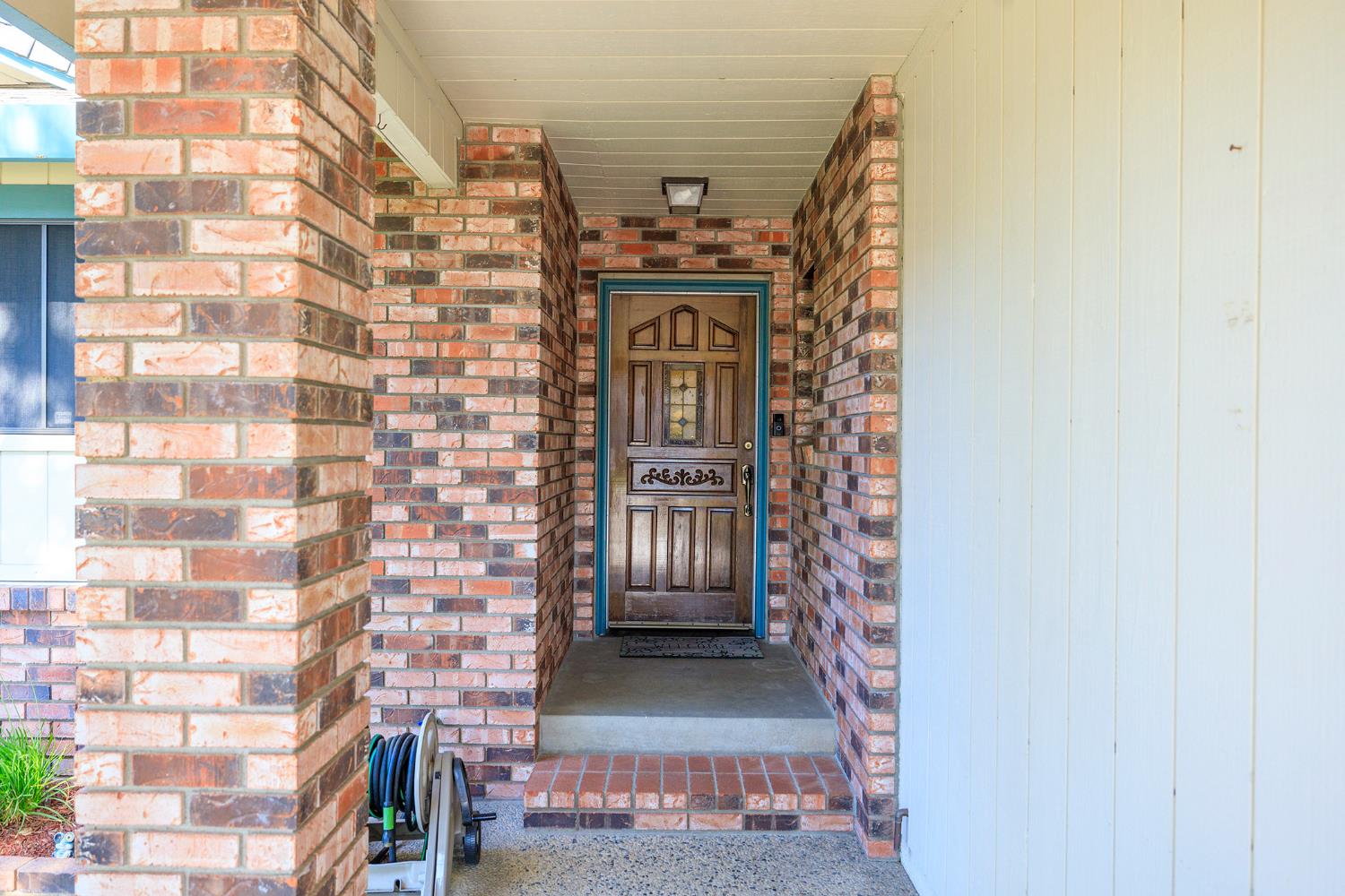 1647 Running, Ceres, CA 95307