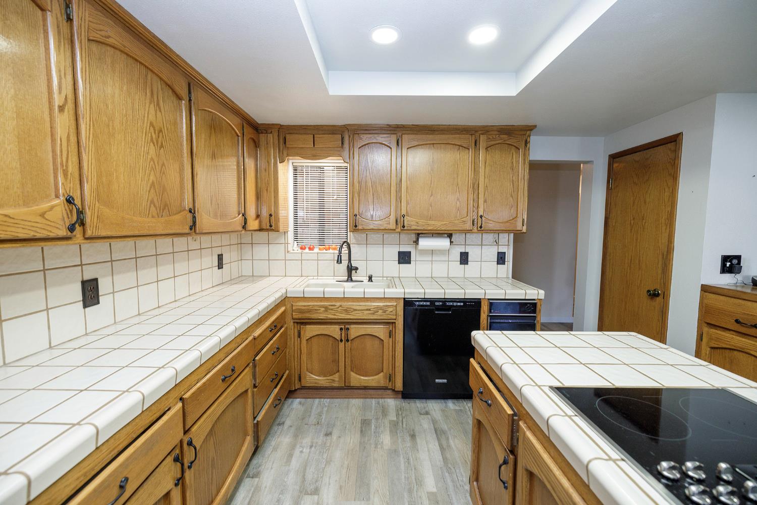 1647 Running, Ceres, CA 95307