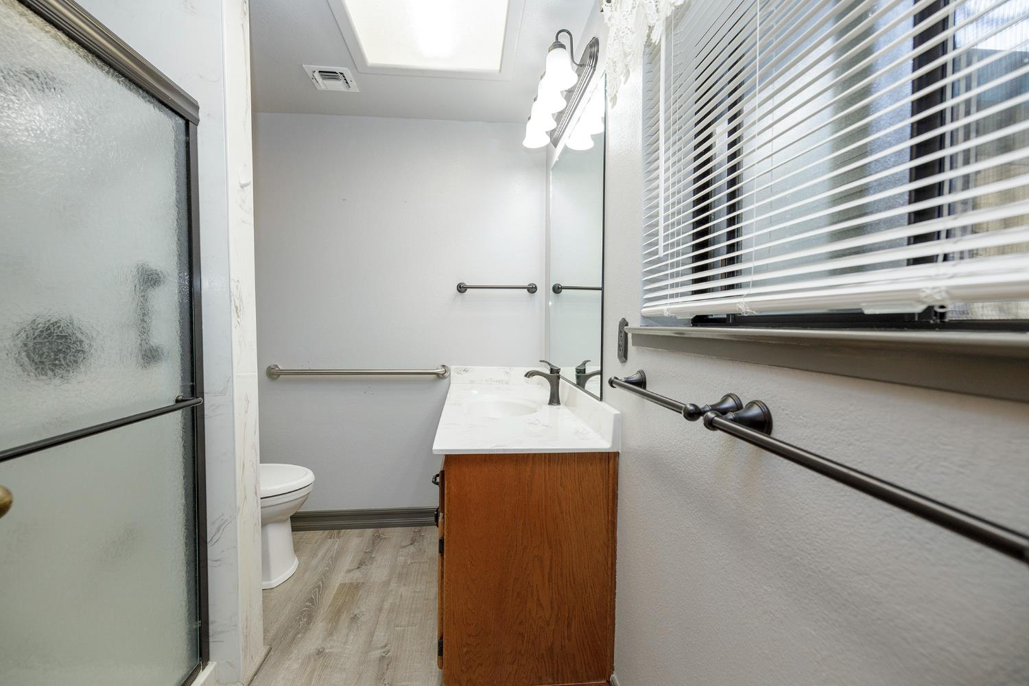 1647 Running, Ceres, CA 95307