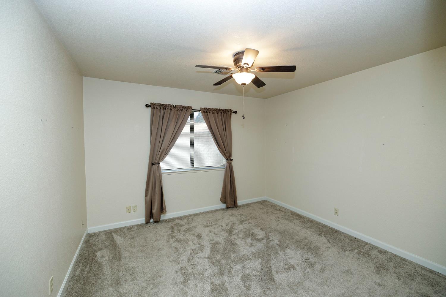 1647 Running, Ceres, CA 95307