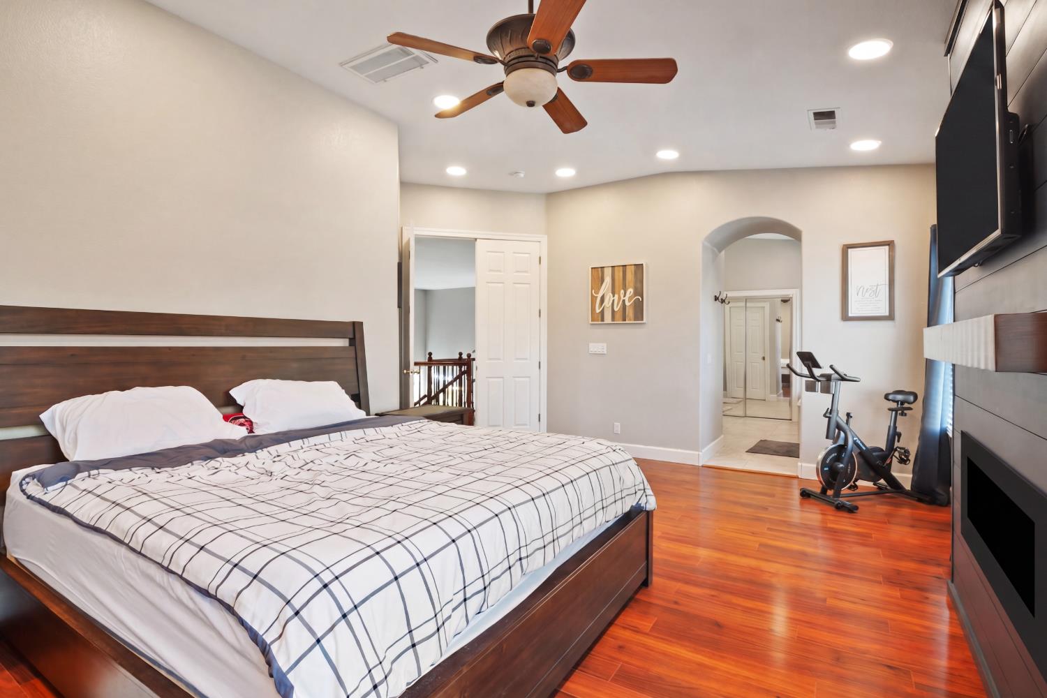 1716 Candler Lane, Modesto, CA 95355