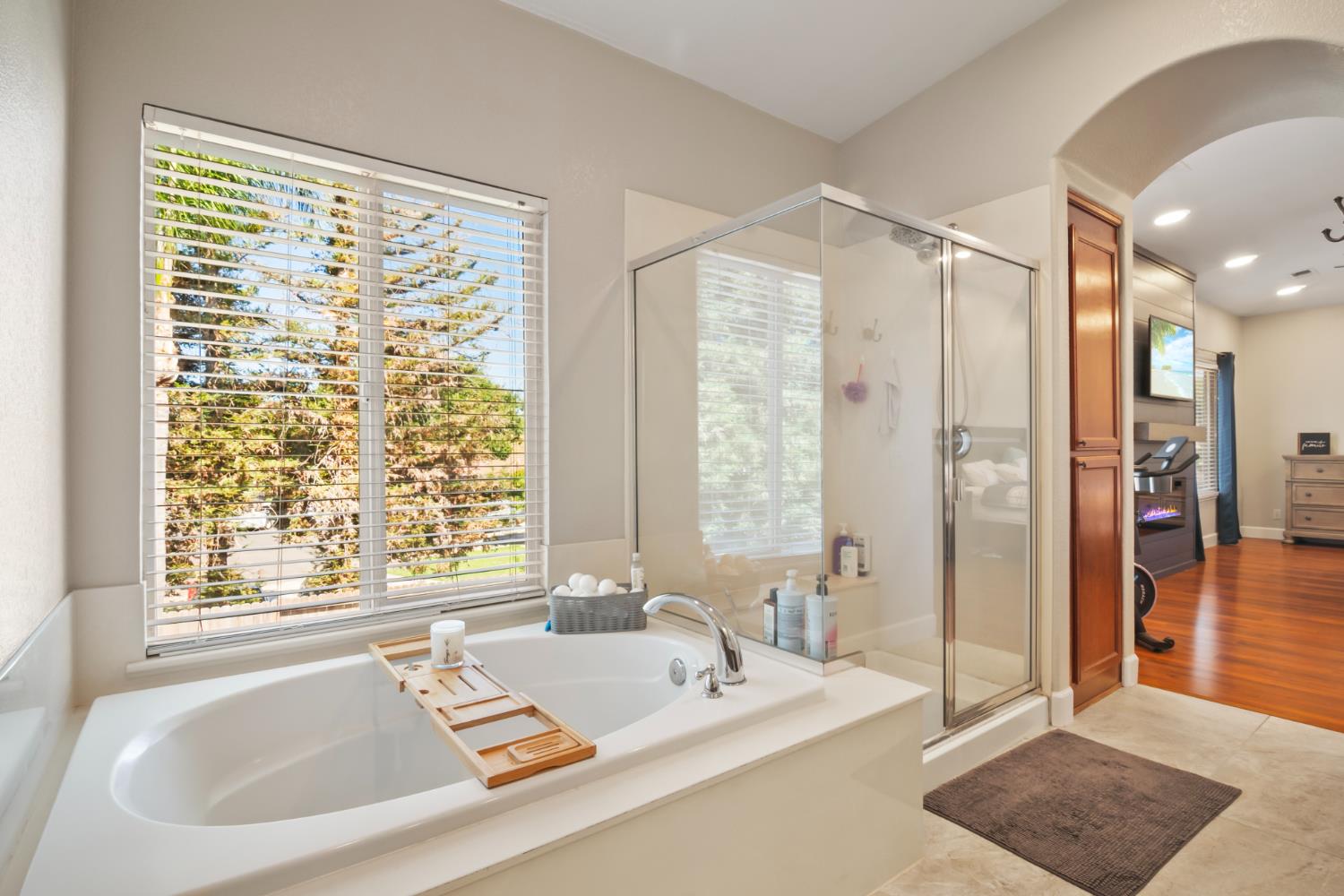 1716 Candler Lane, Modesto, CA 95355