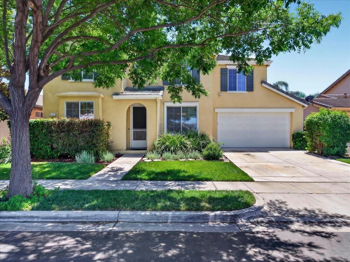 1438 Toggenberg St, Patterson, CA 95363
