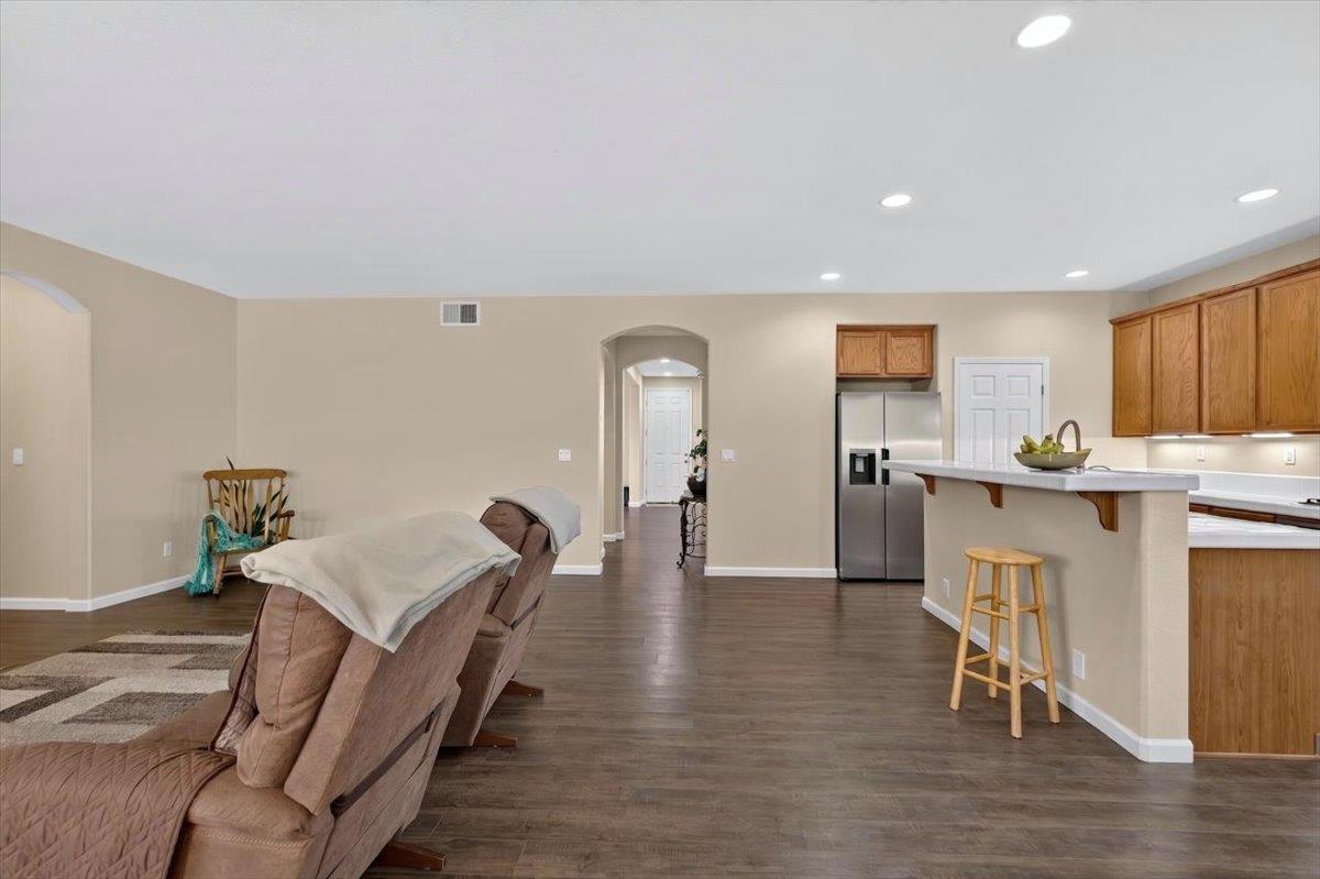 1438 Toggenberg St, Patterson, CA 95363