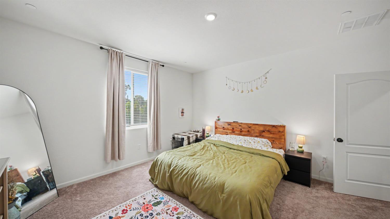 6518 Arena Way, Riverbank, CA 95367