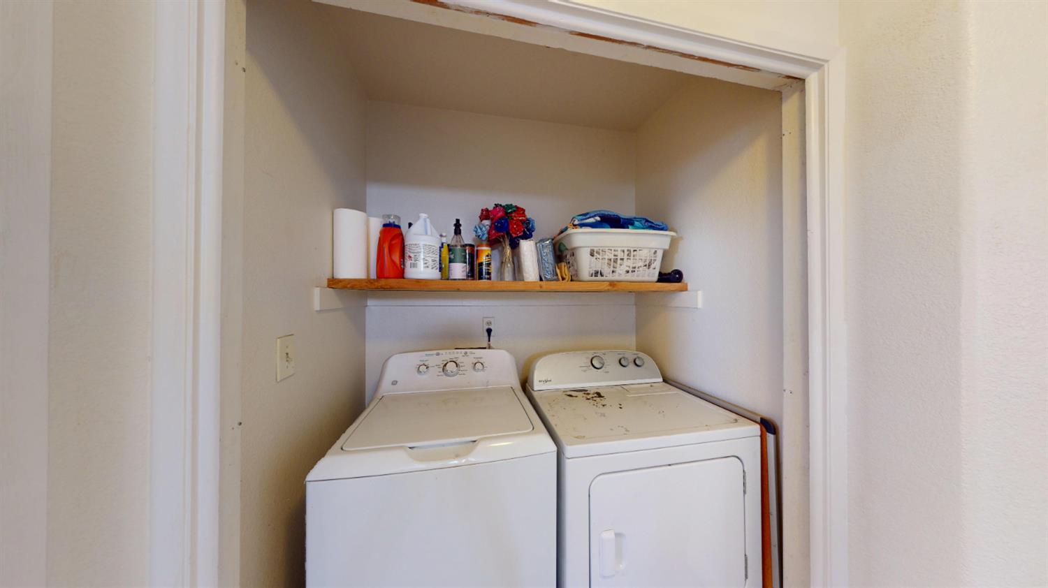 2595 Bordona Dr, Riverbank, CA 95367