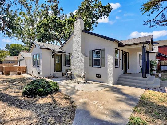 131 Loma Vista Way, Modesto, CA 95354