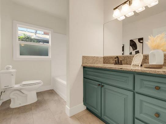 131 Loma Vista Way, Modesto, CA 95354