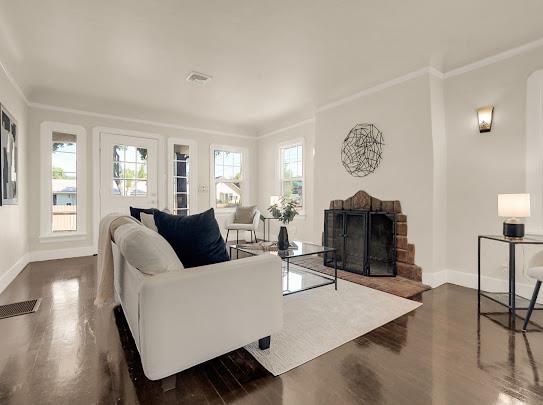 131 Loma Vista Way, Modesto, CA 95354