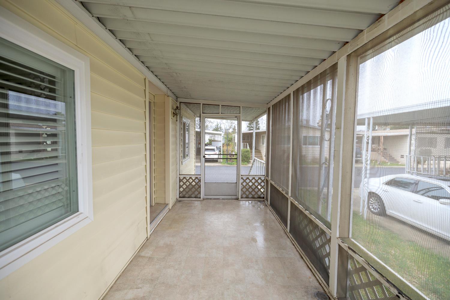 3924 Lahaina, Modesto, CA 95355